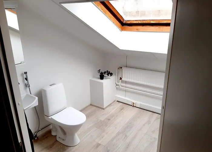 Upea Loft-asunto Kattoikkunoilla Iittalassa Junaradan Vieressae Hämeenlinna